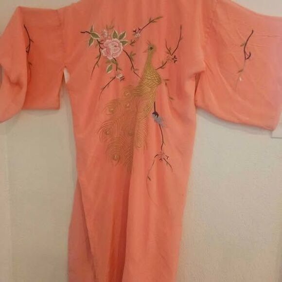 Vintage Peach Silk Kimono Robe with Peacock & Floral Embroidery - Picture 3 of 6